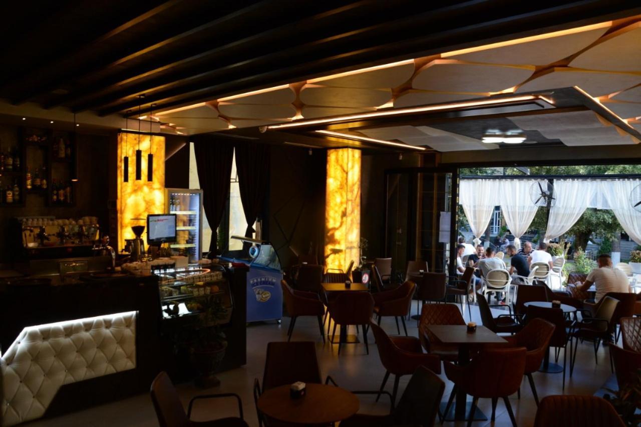 Royal Hotel Peshkopi Albania Luaran gambar
