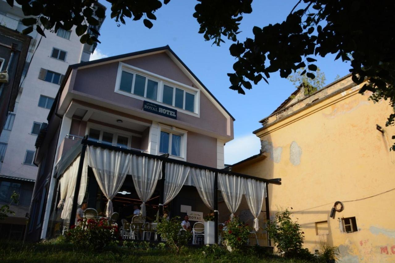 Royal Hotel Peshkopi Albania Luaran gambar