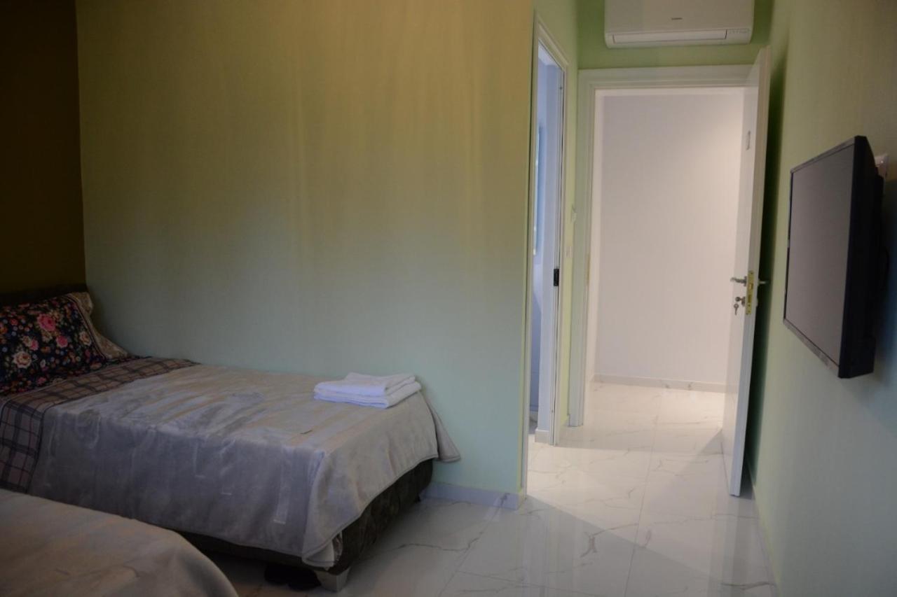 Royal Hotel Peshkopi Albania Luaran gambar