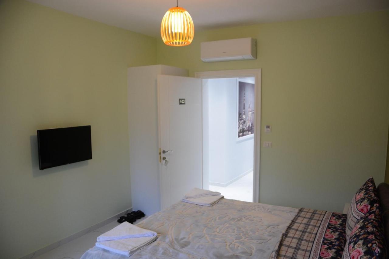 Royal Hotel Peshkopi Albania Luaran gambar