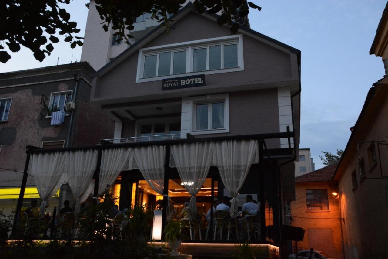 Royal Hotel Peshkopi Albania Luaran gambar