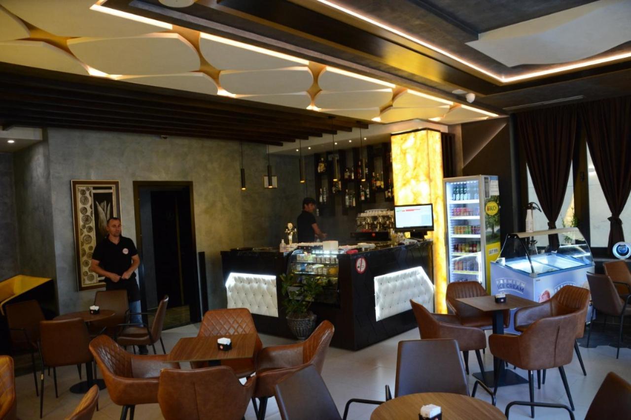 Royal Hotel Peshkopi Albania Luaran gambar
