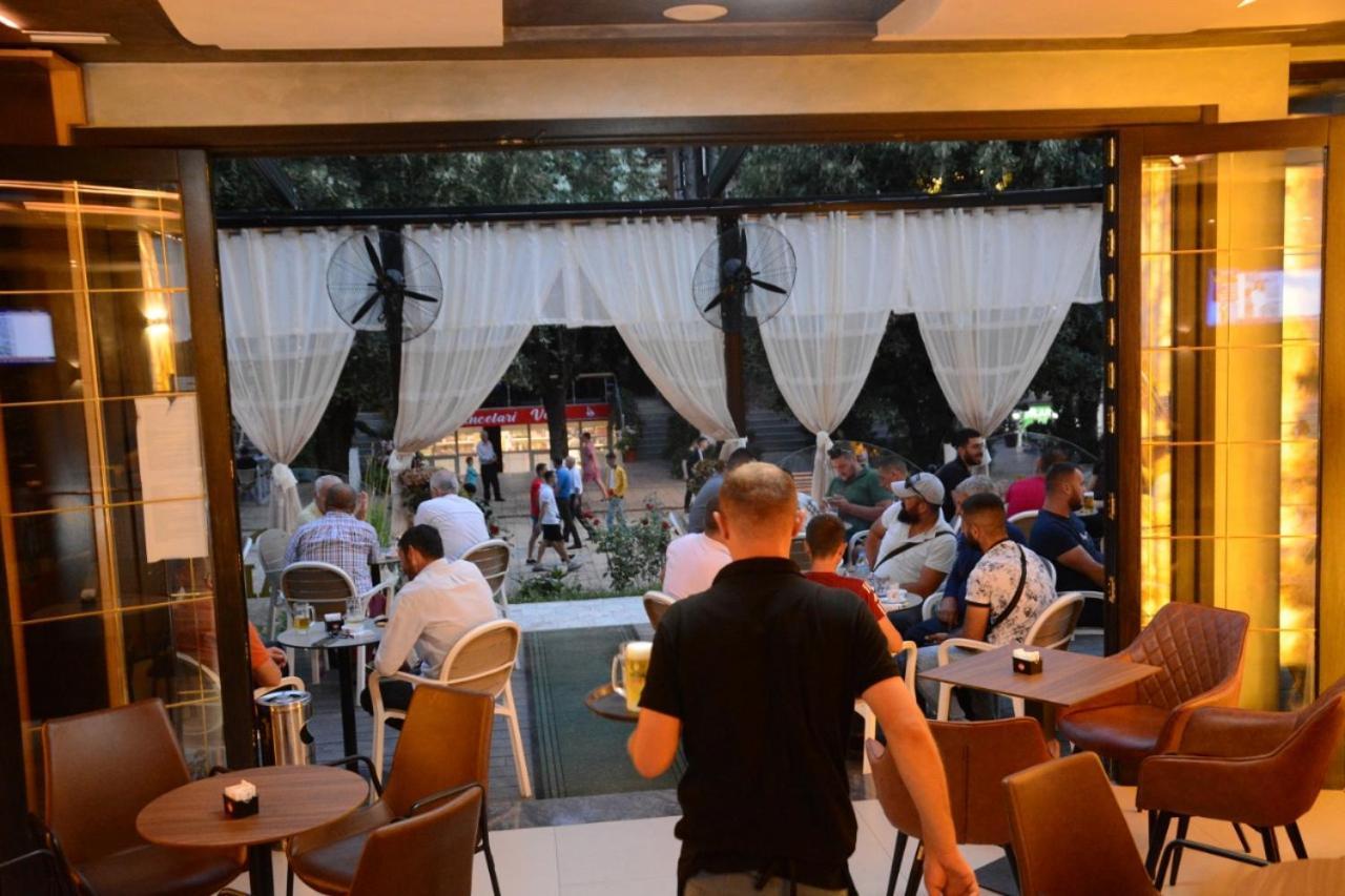 Royal Hotel Peshkopi Albania Luaran gambar