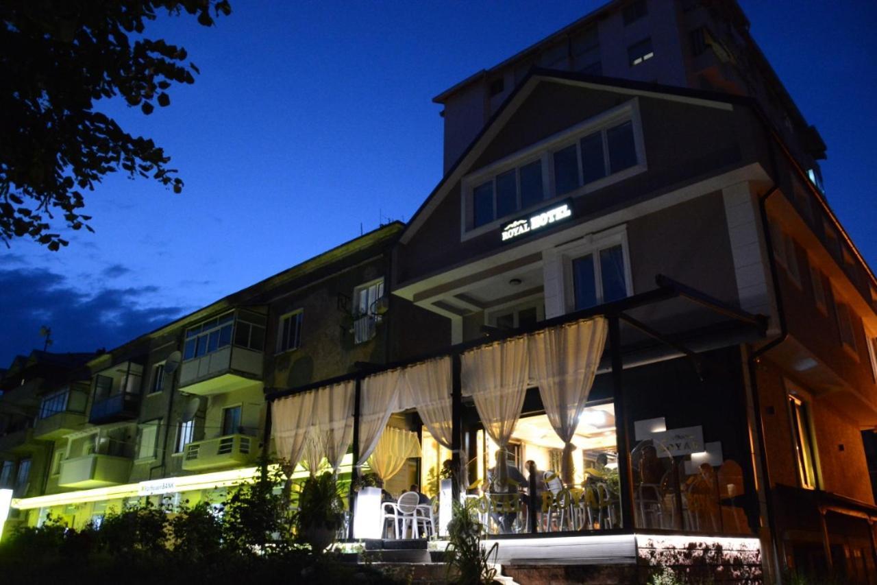 Royal Hotel Peshkopi Albania Luaran gambar